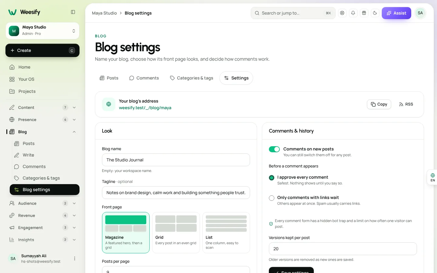 Weesify Blog settings with the blog name, front page style, comments and address options
